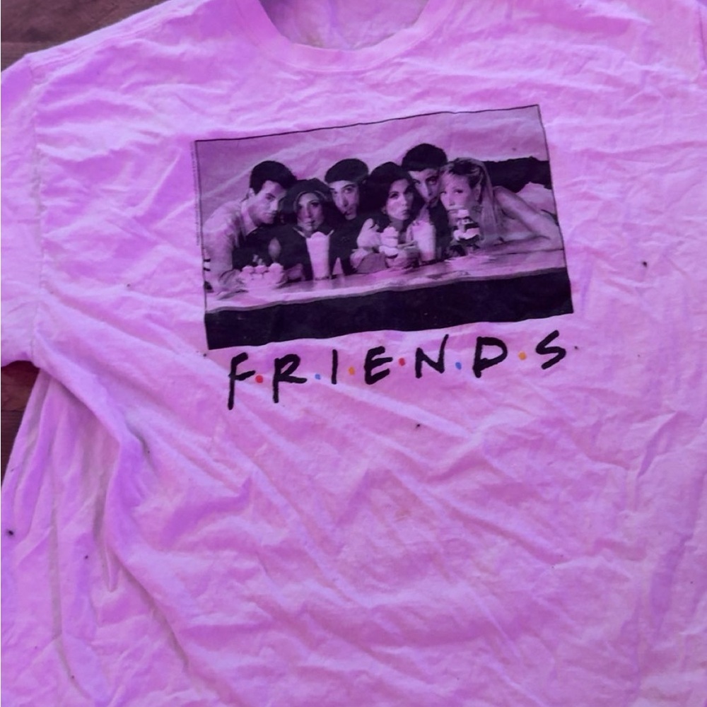 White Friends Graphic T-Shirt